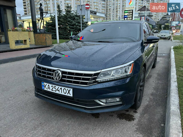 Синий Фольксваген Пассат, объемом двигателя 1.98 л и пробегом 104 тыс. км за 14500 $, фото 25 на Automoto.ua