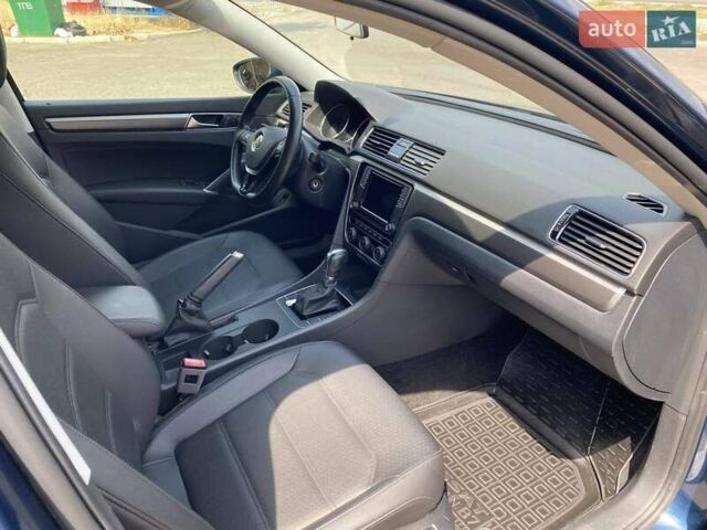 Синий Фольксваген Пассат, объемом двигателя 1.98 л и пробегом 63 тыс. км за 16800 $, фото 29 на Automoto.ua