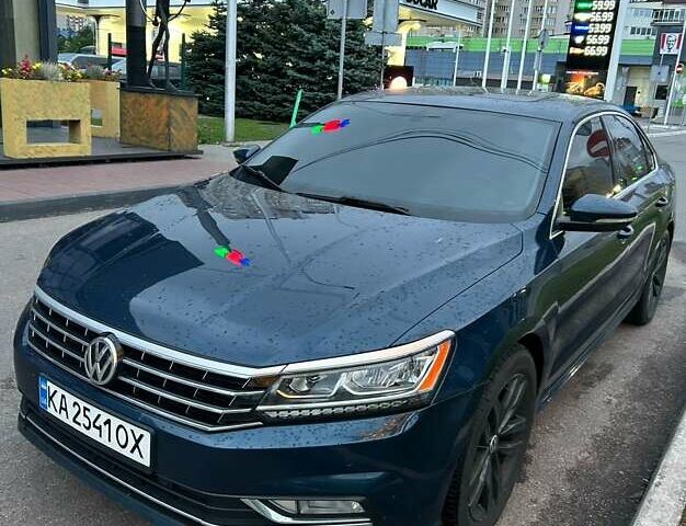 Синий Фольксваген Пассат, объемом двигателя 1.98 л и пробегом 104 тыс. км за 14500 $, фото 20 на Automoto.ua
