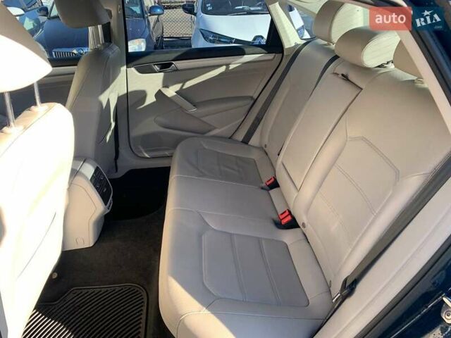 Фольксваген Пассат 2018 у Коломые на Automoto.ua Синій Фольксваген Пассат, об'ємом двигуна 1.98 л та пробігом 140 тис. км за 13699 $, фото 18 на Automoto.ua
