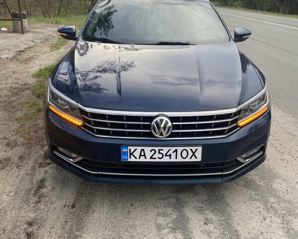 Синий Фольксваген Пассат, объемом двигателя 1.98 л и пробегом 104 тыс. км за 14500 $, фото 5 на Automoto.ua