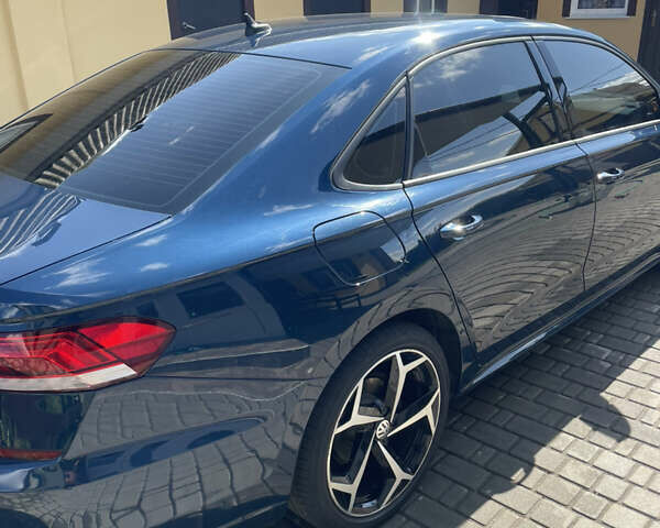 Синий Фольксваген Пассат, объемом двигателя 1.98 л и пробегом 89 тыс. км за 19300 $, фото 8 на Automoto.ua