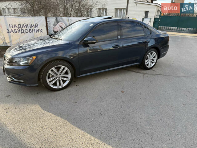 Синій Фольксваген Пассат, об'ємом двигуна 2 л та пробігом 121 тис. км за 16300 $, фото 2 на Automoto.ua