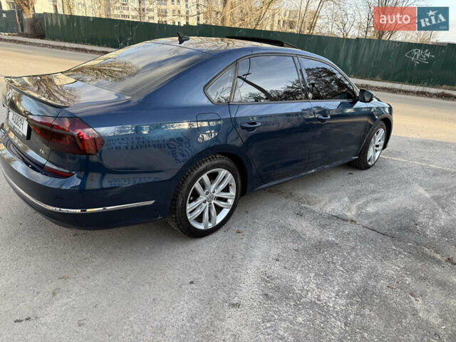 Синій Фольксваген Пассат, об'ємом двигуна 2 л та пробігом 121 тис. км за 16300 $, фото 4 на Automoto.ua