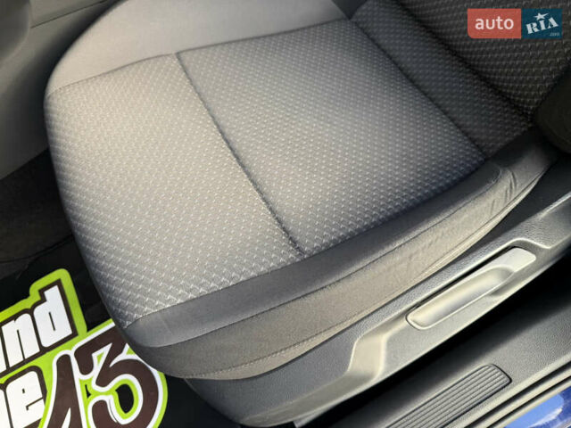 Синий Фольксваген Пассат, объемом двигателя 1.97 л и пробегом 55 тыс. км за 22000 $, фото 24 на Automoto.ua