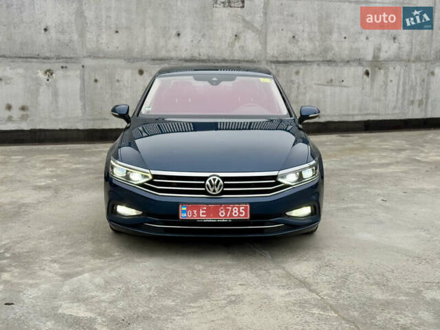Синий Фольксваген Пассат, объемом двигателя 2 л и пробегом 249 тыс. км за 23300 $, фото 8 на Automoto.ua