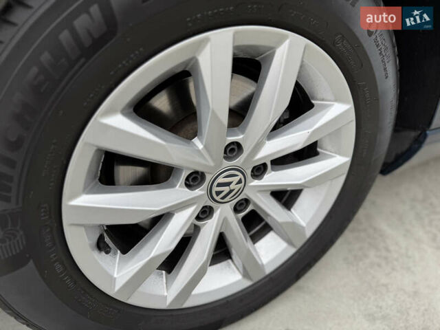 Синий Фольксваген Пассат, объемом двигателя 2 л и пробегом 249 тыс. км за 23300 $, фото 83 на Automoto.ua