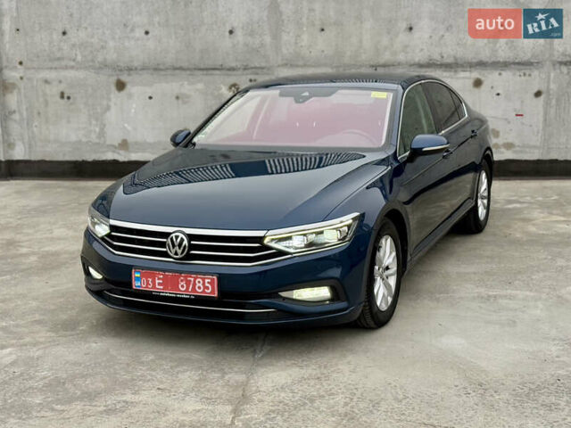 Синий Фольксваген Пассат, объемом двигателя 2 л и пробегом 249 тыс. км за 23300 $, фото 7 на Automoto.ua