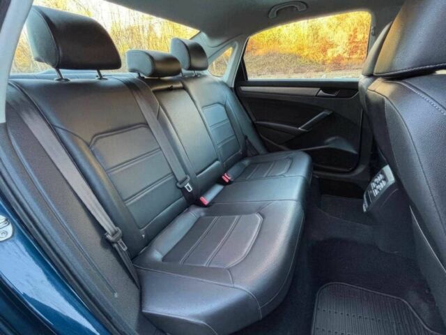 Синий Фольксваген Пассат, объемом двигателя 2 л и пробегом 39 тыс. км за 10400 $, фото 9 на Automoto.ua