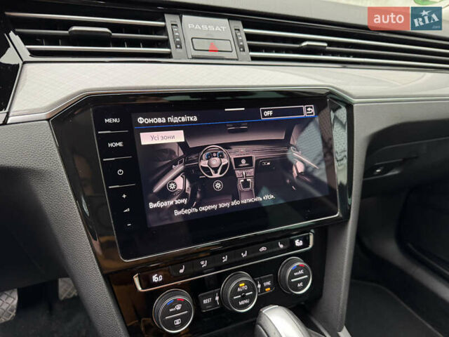 Синий Фольксваген Пассат, объемом двигателя 2 л и пробегом 249 тыс. км за 23300 $, фото 58 на Automoto.ua