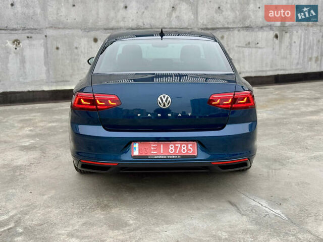 Синий Фольксваген Пассат, объемом двигателя 2 л и пробегом 249 тыс. км за 23300 $, фото 23 на Automoto.ua