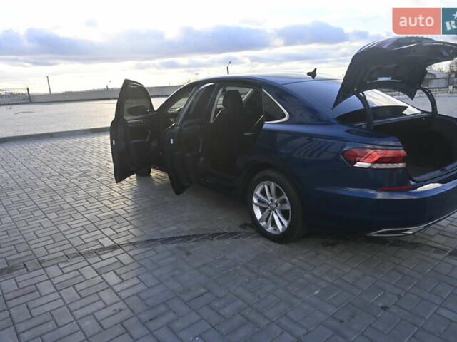 Синій Фольксваген Пассат, об'ємом двигуна 1.98 л та пробігом 98 тис. км за 19700 $, фото 28 на Automoto.ua