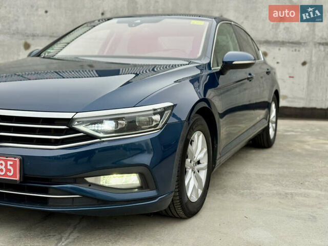 Синий Фольксваген Пассат, объемом двигателя 2 л и пробегом 249 тыс. км за 23300 $, фото 13 на Automoto.ua