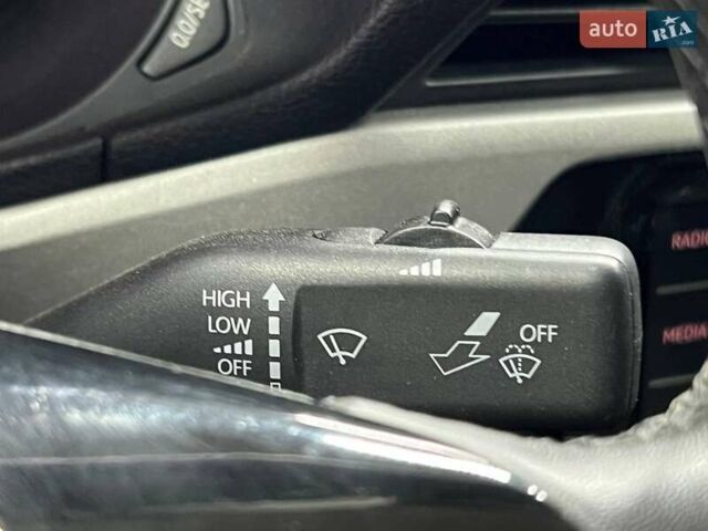 Синий Фольксваген Пассат, объемом двигателя 1.98 л и пробегом 99 тыс. км за 19200 $, фото 17 на Automoto.ua