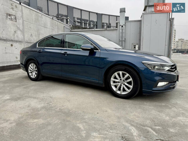 Синий Фольксваген Пассат, объемом двигателя 2 л и пробегом 249 тыс. км за 23300 $, фото 15 на Automoto.ua