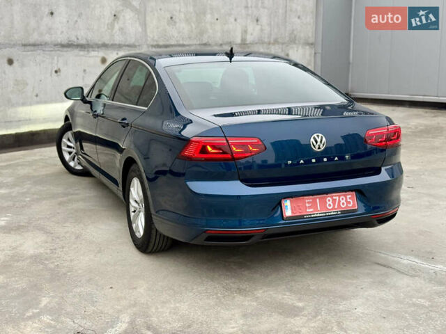 Синий Фольксваген Пассат, объемом двигателя 2 л и пробегом 249 тыс. км за 23300 $, фото 21 на Automoto.ua