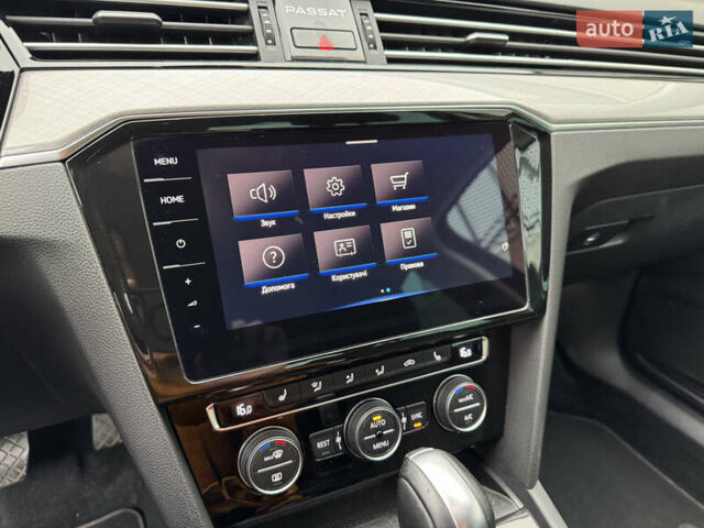 Синий Фольксваген Пассат, объемом двигателя 2 л и пробегом 249 тыс. км за 23300 $, фото 61 на Automoto.ua