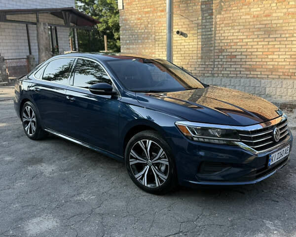 Синій Фольксваген Пассат, об'ємом двигуна 1.98 л та пробігом 122 тис. км за 18200 $, фото 4 на Automoto.ua
