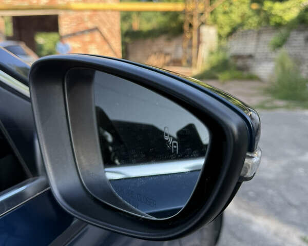 Синій Фольксваген Пассат, об'ємом двигуна 1.98 л та пробігом 122 тис. км за 18200 $, фото 10 на Automoto.ua