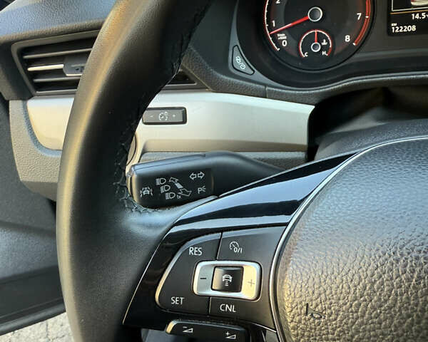 Синій Фольксваген Пассат, об'ємом двигуна 1.98 л та пробігом 122 тис. км за 18200 $, фото 24 на Automoto.ua