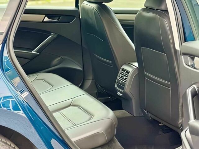 Синий Фольксваген Пассат, объемом двигателя 2 л и пробегом 29 тыс. км за 8900 $, фото 13 на Automoto.ua