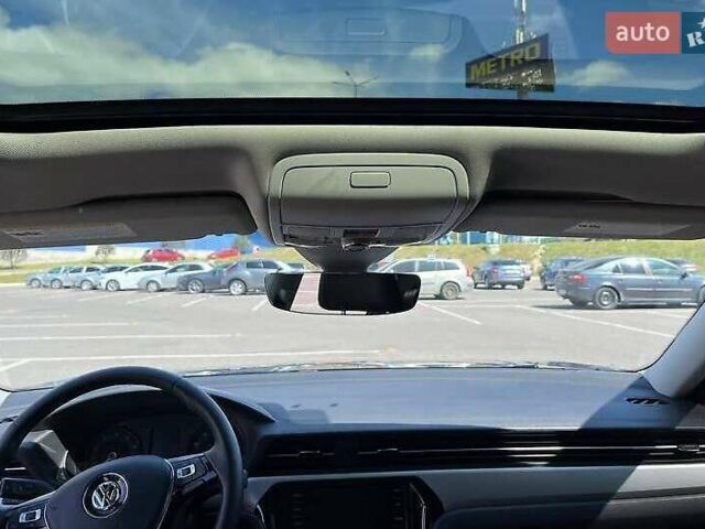 Фольксваген Пассат 2021 в Львове на Automoto.ua Синий Фольксваген Пассат, объемом двигателя 1.98 л и пробегом 37 тыс. км за 25000 $, фото 23 на Automoto.ua
