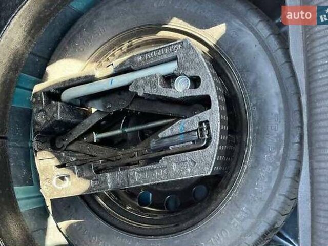 Фольксваген Пассат 2021 в Львове на Automoto.ua Синий Фольксваген Пассат, объемом двигателя 1.98 л и пробегом 37 тыс. км за 25000 $, фото 33 на Automoto.ua