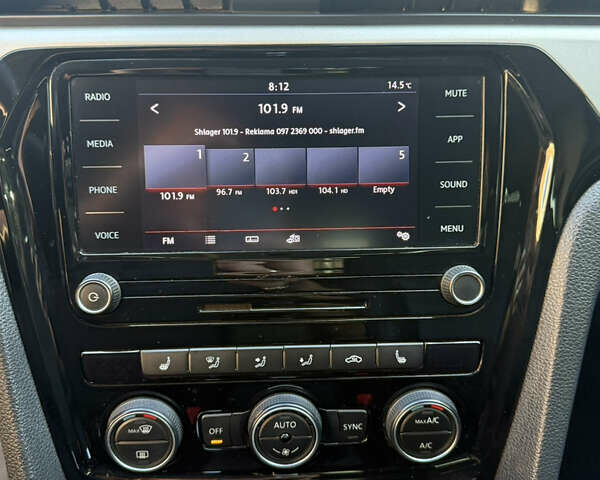 Синій Фольксваген Пассат, об'ємом двигуна 1.98 л та пробігом 122 тис. км за 18200 $, фото 23 на Automoto.ua