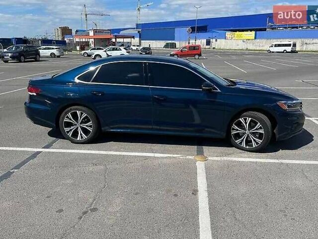 Фольксваген Пассат 2021 в Львове на Automoto.ua Синий Фольксваген Пассат, объемом двигателя 1.98 л и пробегом 37 тыс. км за 25000 $, фото 8 на Automoto.ua