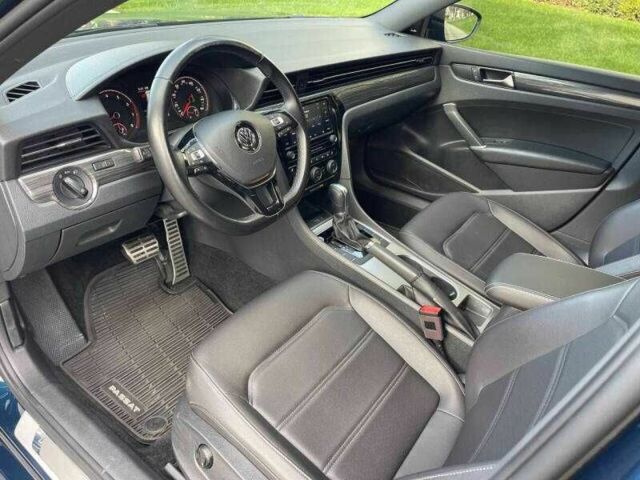 Фольксваген Пассат 2021 в Львове на Automoto.ua Синий Фольксваген Пассат, объемом двигателя 2 л и пробегом 66 тыс. км за 4500 $, фото 8 на Automoto.ua