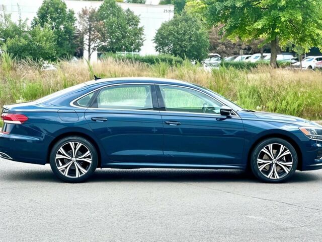 Синий Фольксваген Пассат, объемом двигателя 2 л и пробегом 29 тыс. км за 8900 $, фото 7 на Automoto.ua