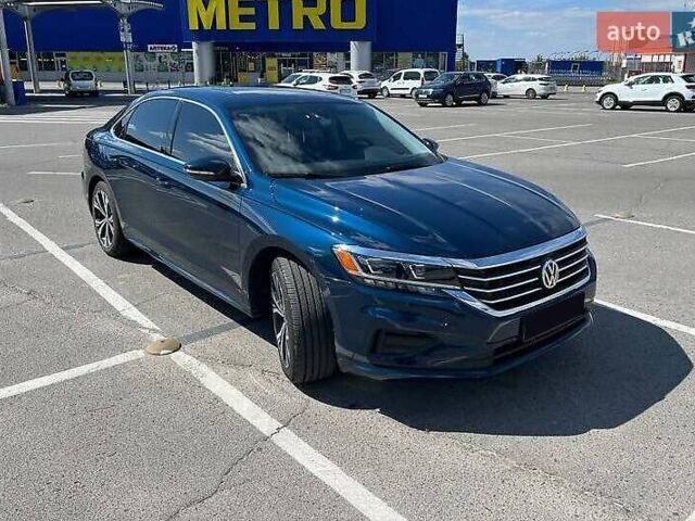 Фольксваген Пассат 2021 в Львове на Automoto.ua Синий Фольксваген Пассат, объемом двигателя 1.98 л и пробегом 37 тыс. км за 25000 $, фото 5 на Automoto.ua