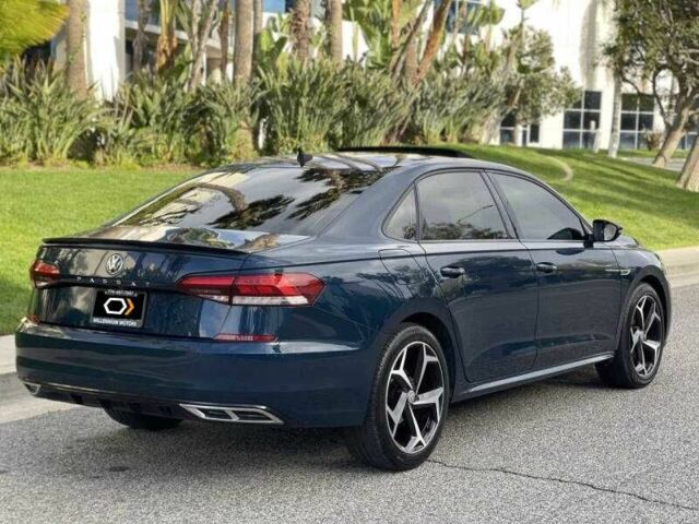 Фольксваген Пассат 2021 в Львове на Automoto.ua Синий Фольксваген Пассат, объемом двигателя 2 л и пробегом 66 тыс. км за 4500 $, фото 4 на Automoto.ua