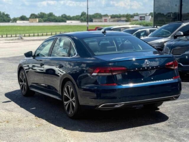 Синий Фольксваген Пассат, объемом двигателя 2 л и пробегом 30 тыс. км за 13800 $, фото 5 на Automoto.ua