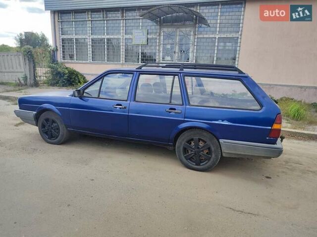 Синий Фольксваген Пассат, объемом двигателя 2 л и пробегом 231 тыс. км за 2100 $, фото 9 на Automoto.ua