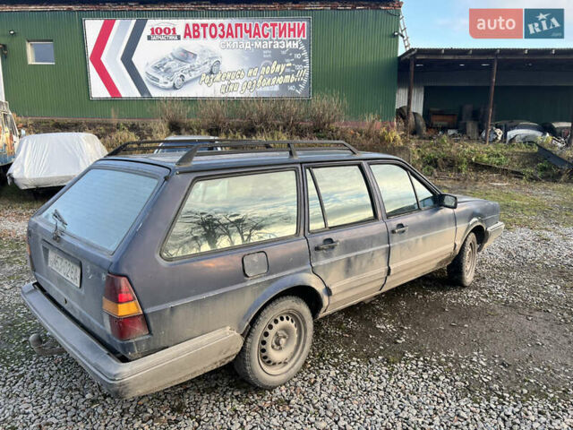 Синий Фольксваген Пассат, объемом двигателя 1.8 л и пробегом 400 тыс. км за 600 $, фото 3 на Automoto.ua