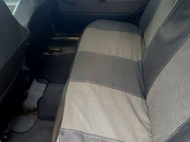 Синий Фольксваген Пассат, объемом двигателя 1.8 л и пробегом 300 тыс. км за 1150 $, фото 9 на Automoto.ua