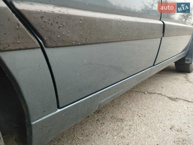 Синий Фольксваген Пассат, объемом двигателя 1.8 л и пробегом 350 тыс. км за 3500 $, фото 9 на Automoto.ua