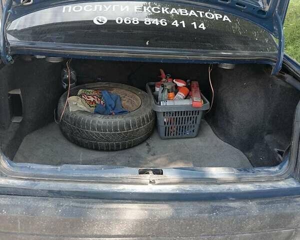 Синій Фольксваген Пассат, об'ємом двигуна 1.78 л та пробігом 409 тис. км за 2200 $, фото 6 на Automoto.ua
