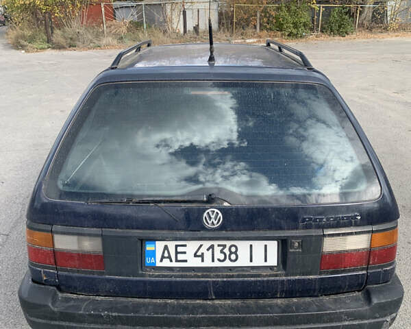 Синій Фольксваген Пассат, об'ємом двигуна 1.8 л та пробігом 447 тис. км за 1900 $, фото 5 на Automoto.ua