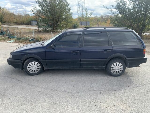 Синій Фольксваген Пассат, об'ємом двигуна 1.8 л та пробігом 447 тис. км за 1900 $, фото 3 на Automoto.ua