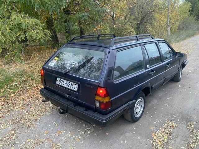 Синий Фольксваген Пассат, объемом двигателя 0 л и пробегом 200 тыс. км за 1200 $, фото 4 на Automoto.ua