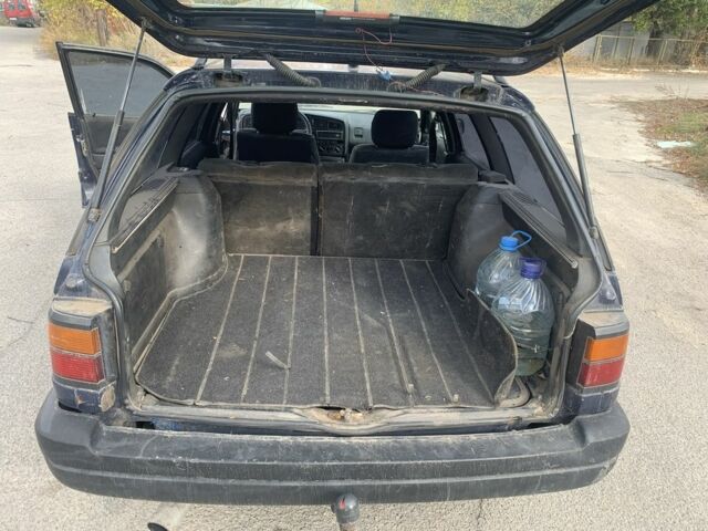 Синій Фольксваген Пассат, об'ємом двигуна 1.8 л та пробігом 447 тис. км за 1900 $, фото 9 на Automoto.ua