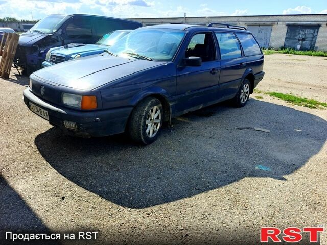 Синий Фольксваген Пассат, объемом двигателя 1.8 л и пробегом 0 тыс. км за 1500 $, фото 5 на Automoto.ua