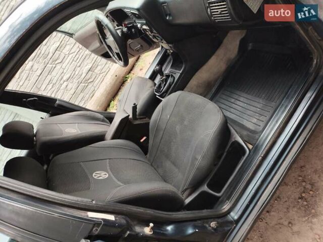 Синий Фольксваген Пассат, объемом двигателя 2 л и пробегом 347 тыс. км за 1500 $, фото 20 на Automoto.ua