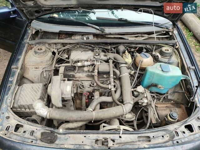 Синий Фольксваген Пассат, объемом двигателя 2 л и пробегом 347 тыс. км за 1500 $, фото 26 на Automoto.ua