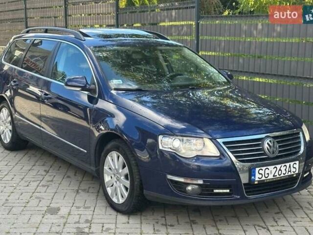 Синий Фольксваген Пассат, объемом двигателя 1.9 л и пробегом 245 тыс. км за 1100 $, фото 4 на Automoto.ua