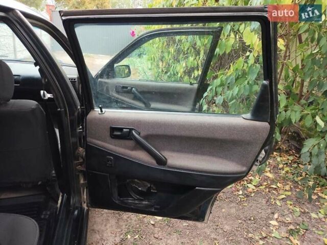 Синий Фольксваген Пассат, объемом двигателя 2 л и пробегом 347 тыс. км за 1500 $, фото 15 на Automoto.ua