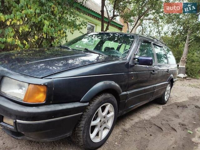 Синий Фольксваген Пассат, объемом двигателя 2 л и пробегом 347 тыс. км за 1500 $, фото 2 на Automoto.ua