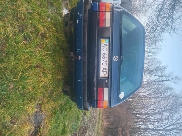 Синій Фольксваген Пассат, об'ємом двигуна 1.8 л та пробігом 382 тис. км за 1700 $, фото 3 на Automoto.ua